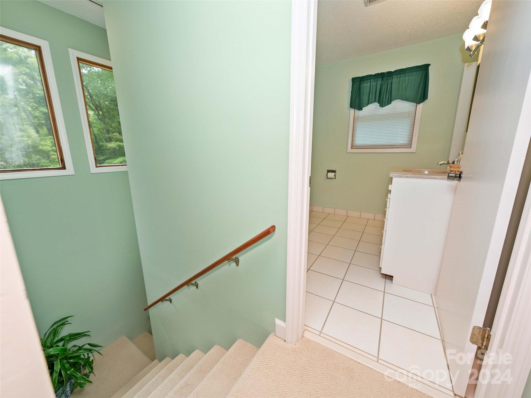 128 Renea Drive Brevard, NC 28712 - Photo 12 of 40 Gallery Image 12