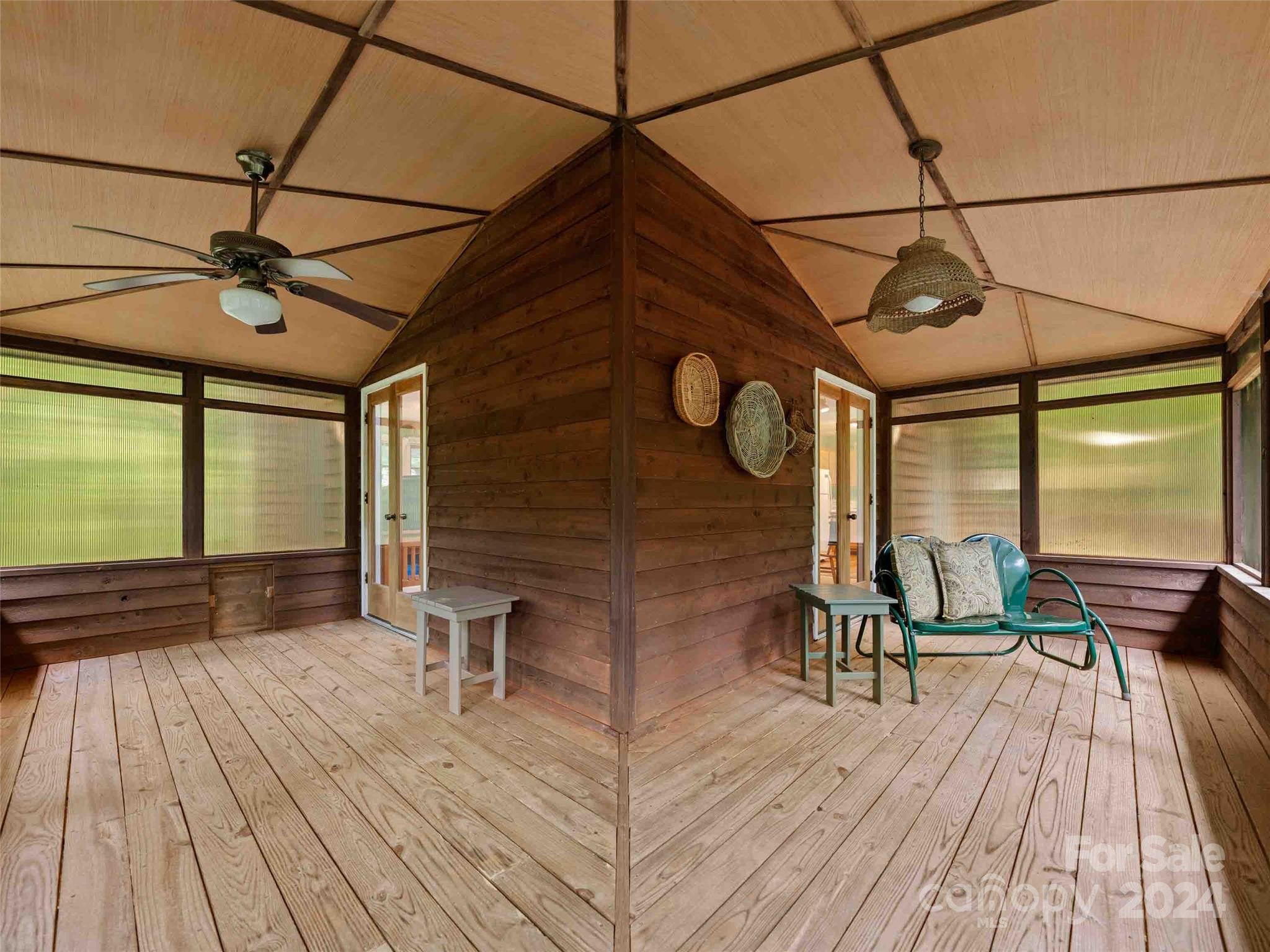 128 Renea Drive Brevard, NC 28712 - Photo 26 of 40 Gallery Image 26