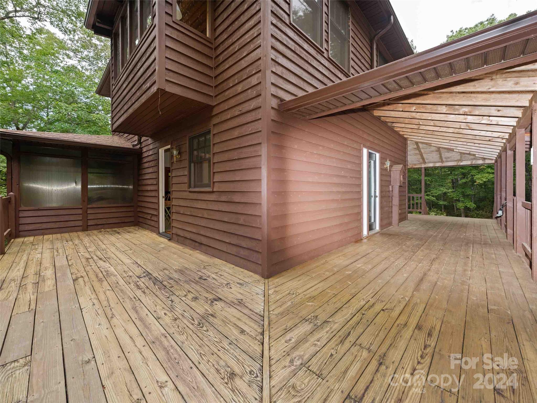 128 Renea Drive Brevard, NC 28712 - Photo 29 of 40 Gallery Image 29