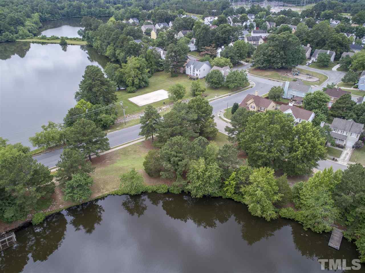 5201 Turf Grass Court Raleigh, NC 27610 - Photo 6 of 22 Gallery Image 6