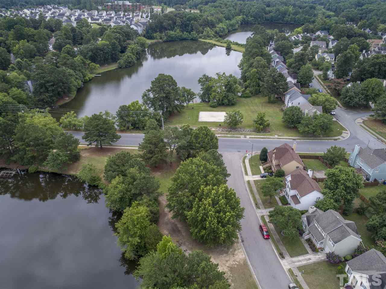 5201 Turf Grass Court Raleigh, NC 27610 - Photo 7 of 22 Gallery Image 7