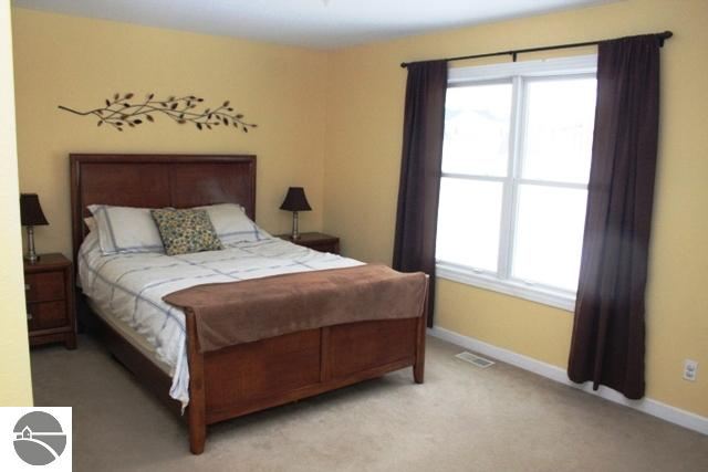 429 East Silver Lake Road Traverse City, MI 49685 - Photo 8 of 38 1743136-7.JPG