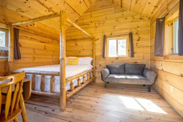 $99,999 | 855 Us Highway, Readstown, WI 54652