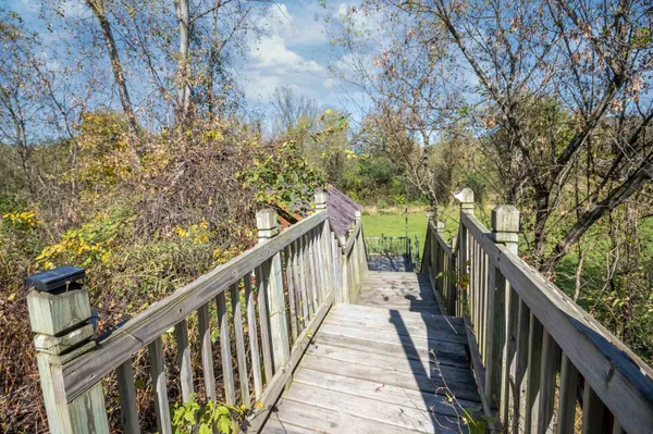 $89,999 | 855 Us Highway, Readstown, WI 54652