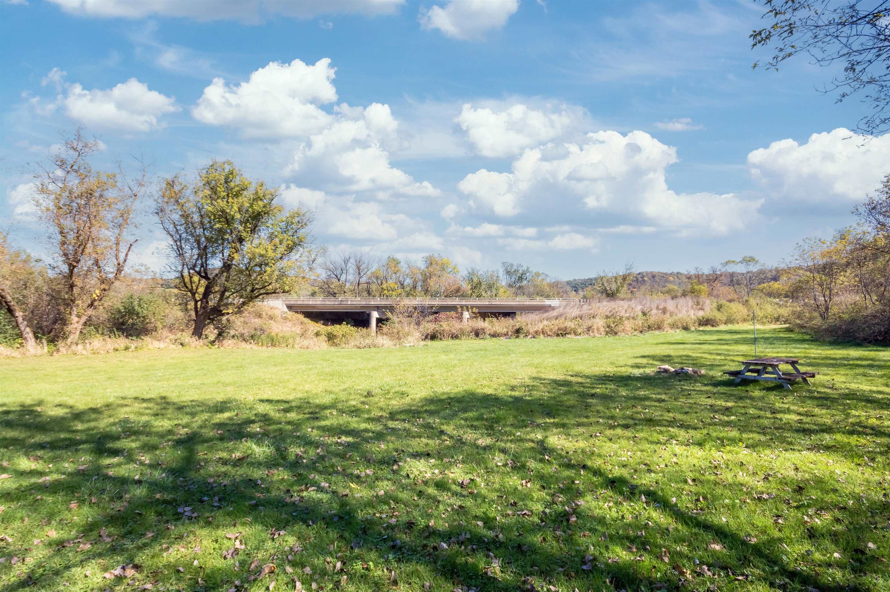 855 Us Highway Readstown, WI 54652 - Photo 23 of 34