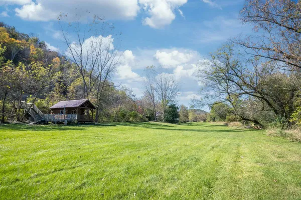 $89,999 | 855 Us Highway, Readstown, WI 54652