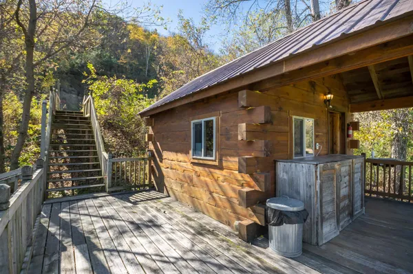 $89,999 | 855 Us Highway, Readstown, WI 54652