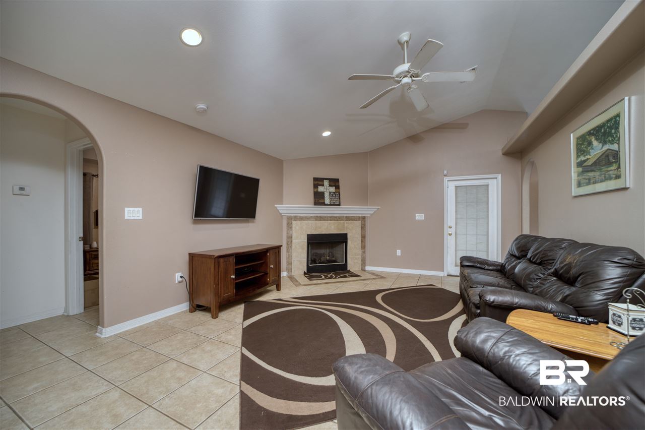 7078 Raintree Lane Gulf Shores, AL 36542 - Photo 10 of 27
