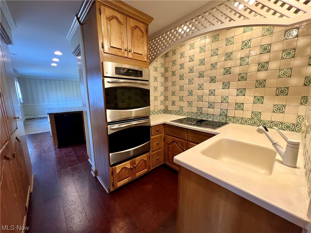 1175 East Calla Road, Unit C111 Youngstown, OH 44514 - Photo 10 of 33 Kitchen alcove w/2 double wall ovens
