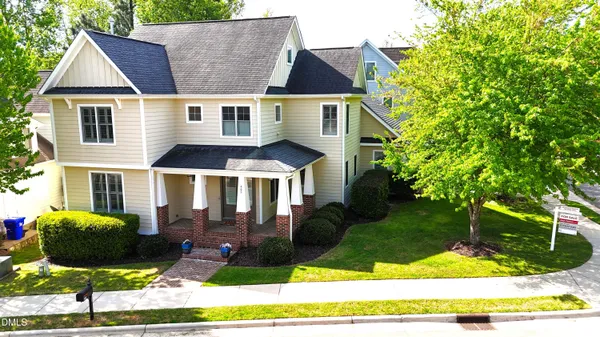$1,010,000 | 405 Jewell Drive, Chapel Hill, NC 27516