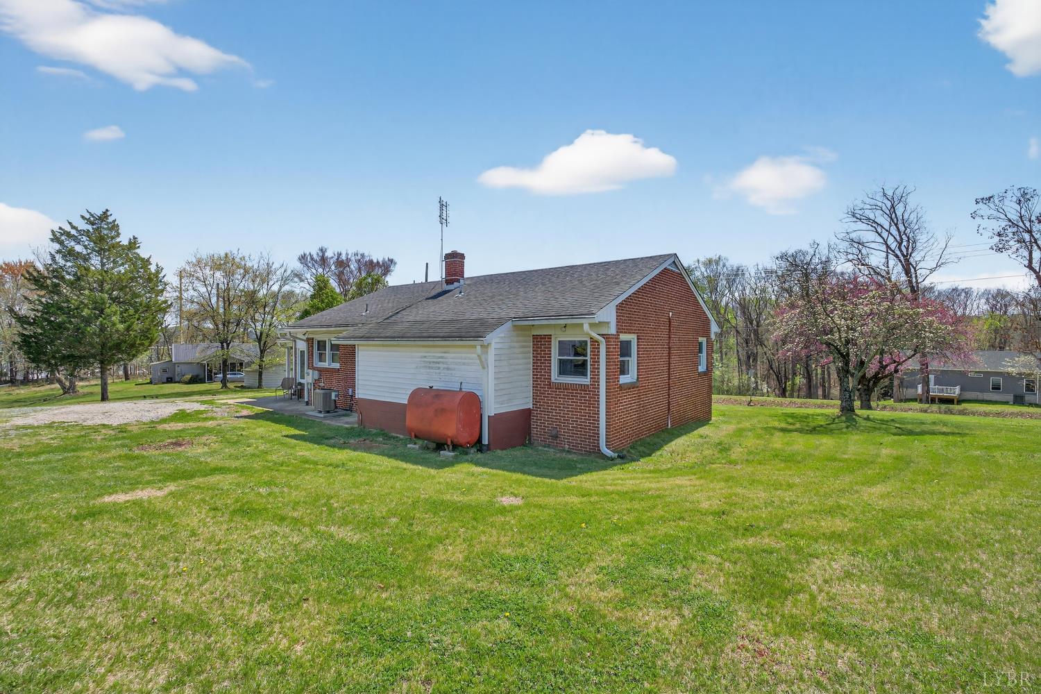 2412 Lynch Mill Road Altavista, VA 24517 - Photo 32 of 49