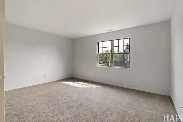 $224,900 | 444 Meadow Hill Lane, Round Lake Beach, IL 60073