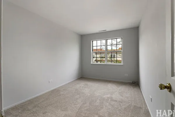 $224,900 | 444 Meadow Hill Lane, Round Lake Beach, IL 60073