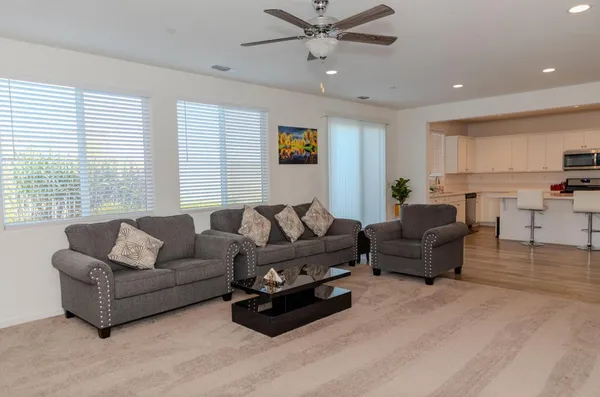 $569,000 | 14206 Gragnani Avenue, Kerman, CA 93630