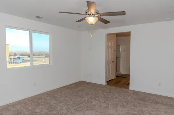 $569,000 | 14206 Gragnani Avenue, Kerman, CA 93630