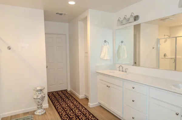 $569,000 | 14206 Gragnani Avenue, Kerman, CA 93630