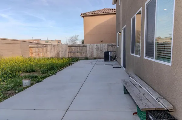$569,000 | 14206 Gragnani Avenue, Kerman, CA 93630