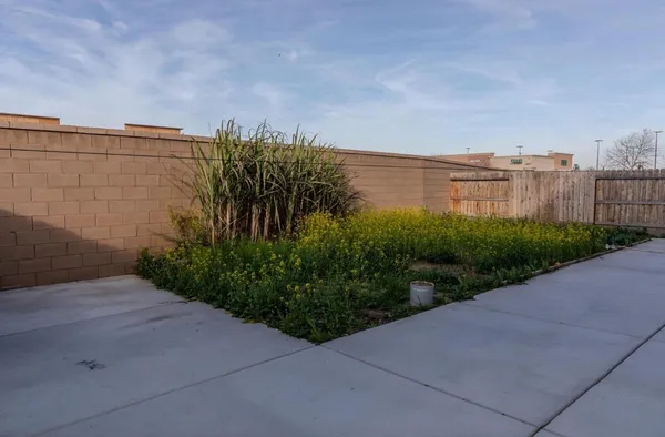 $569,000 | 14206 Gragnani Avenue, Kerman, CA 93630