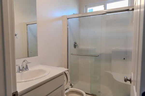 $569,000 | 14206 Gragnani Avenue, Kerman, CA 93630