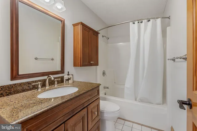 $750,000 | 220 Woodlands Hill Lane, Oakland, MD 21550