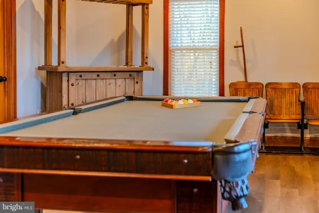 $750,000 | 220 Woodlands Hill Lane, Oakland, MD 21550