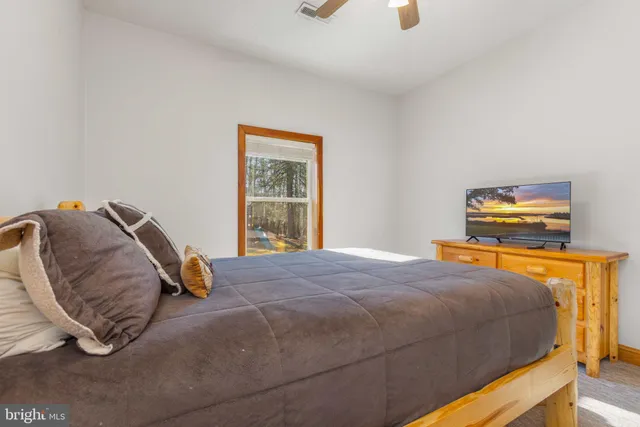 $750,000 | 220 Woodlands Hill Lane, Oakland, MD 21550