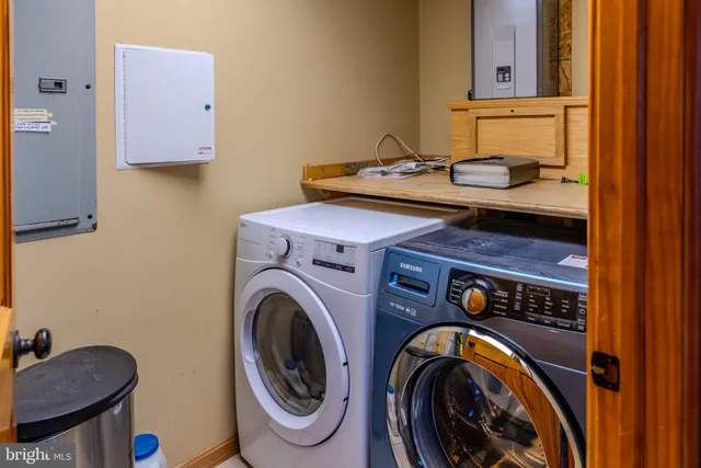 $750,000 | 220 Woodlands Hill Lane, Oakland, MD 21550