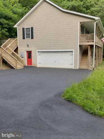 $469,000 | 1157 Granny Smith Road, Linden, VA 22642