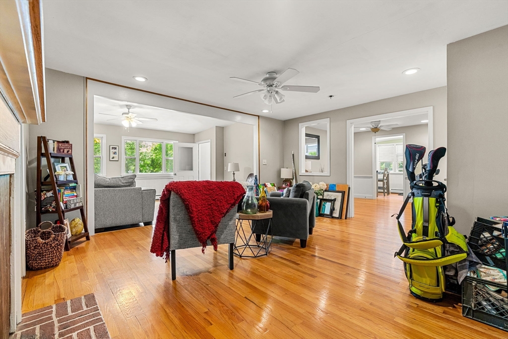 22 Witham Street, Unit 1 Gloucester, MA 01930 - Photo 14 of 27