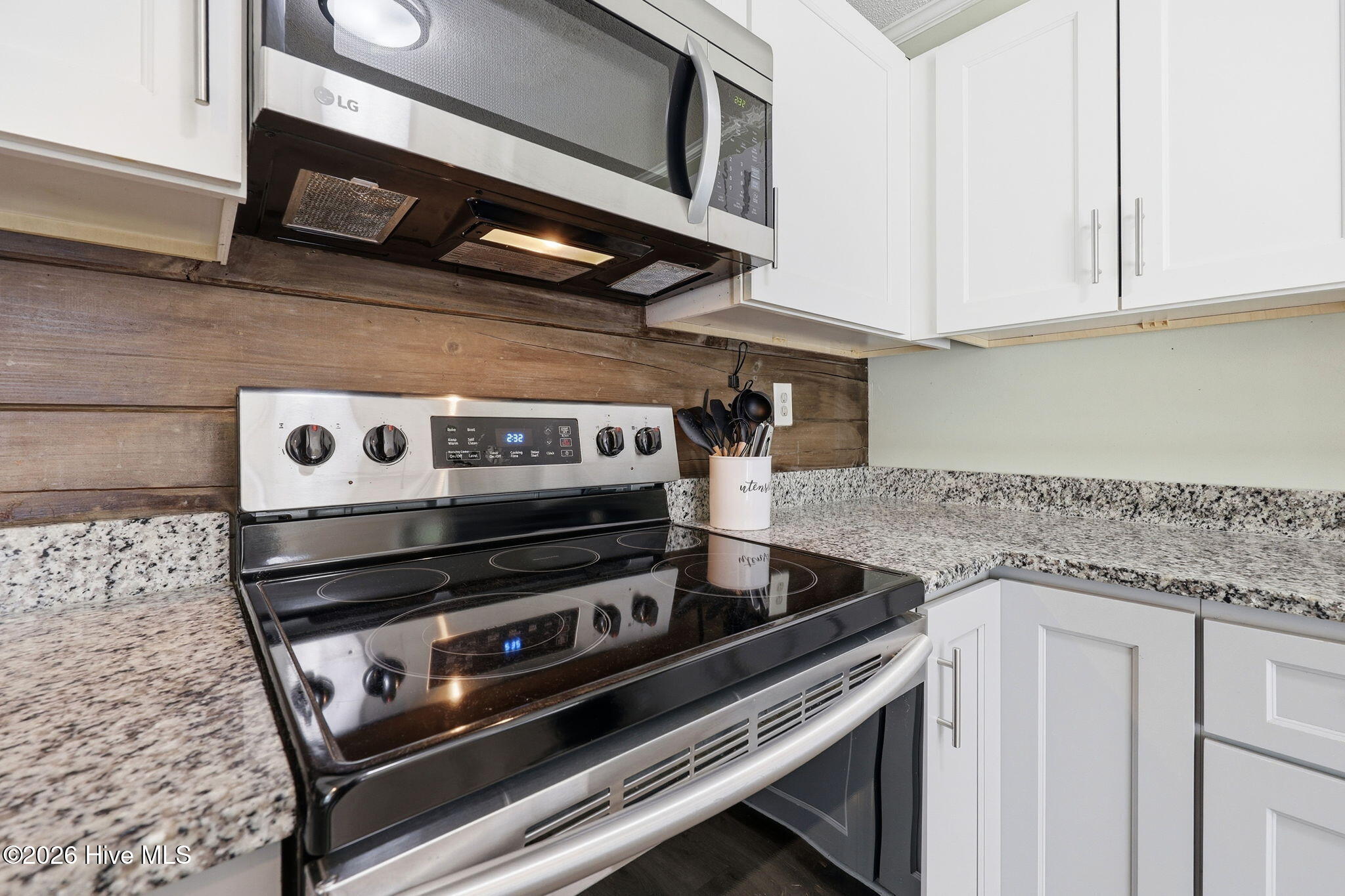 866 Mill River Road Jacksonville, NC 28540 - Photo 18 of 37