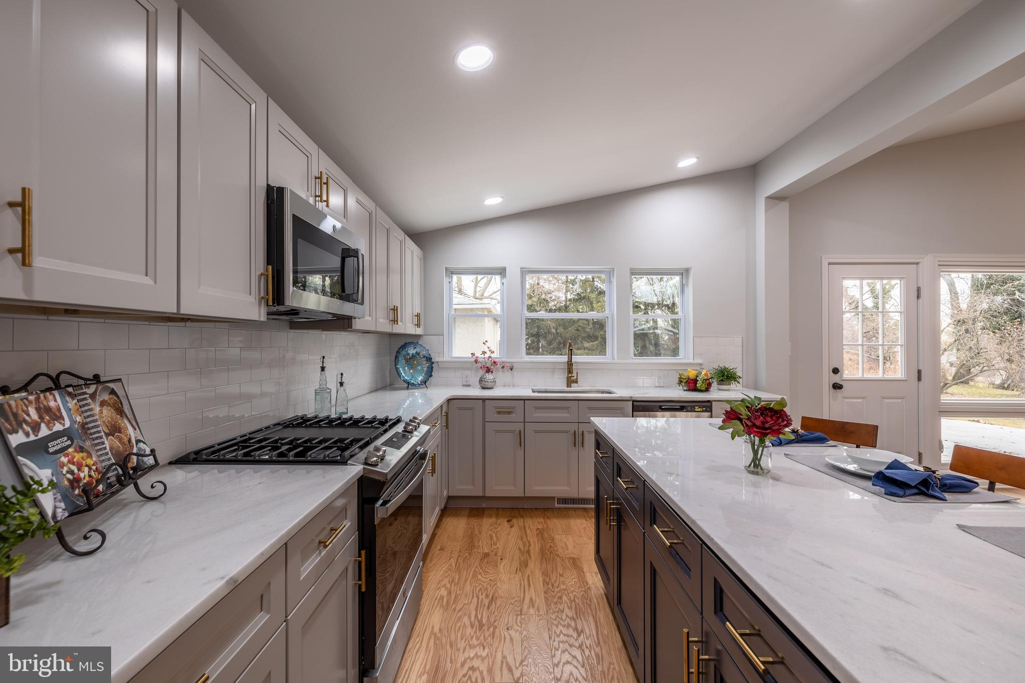 8305 Cobden Road Glenside, PA 19038 - Photo 3 of 40 Gallery Image 3