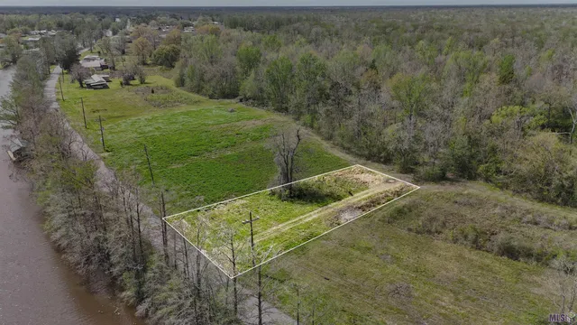 $88,500 | 640 Bayou Drive, Pierre Part, LA 70339