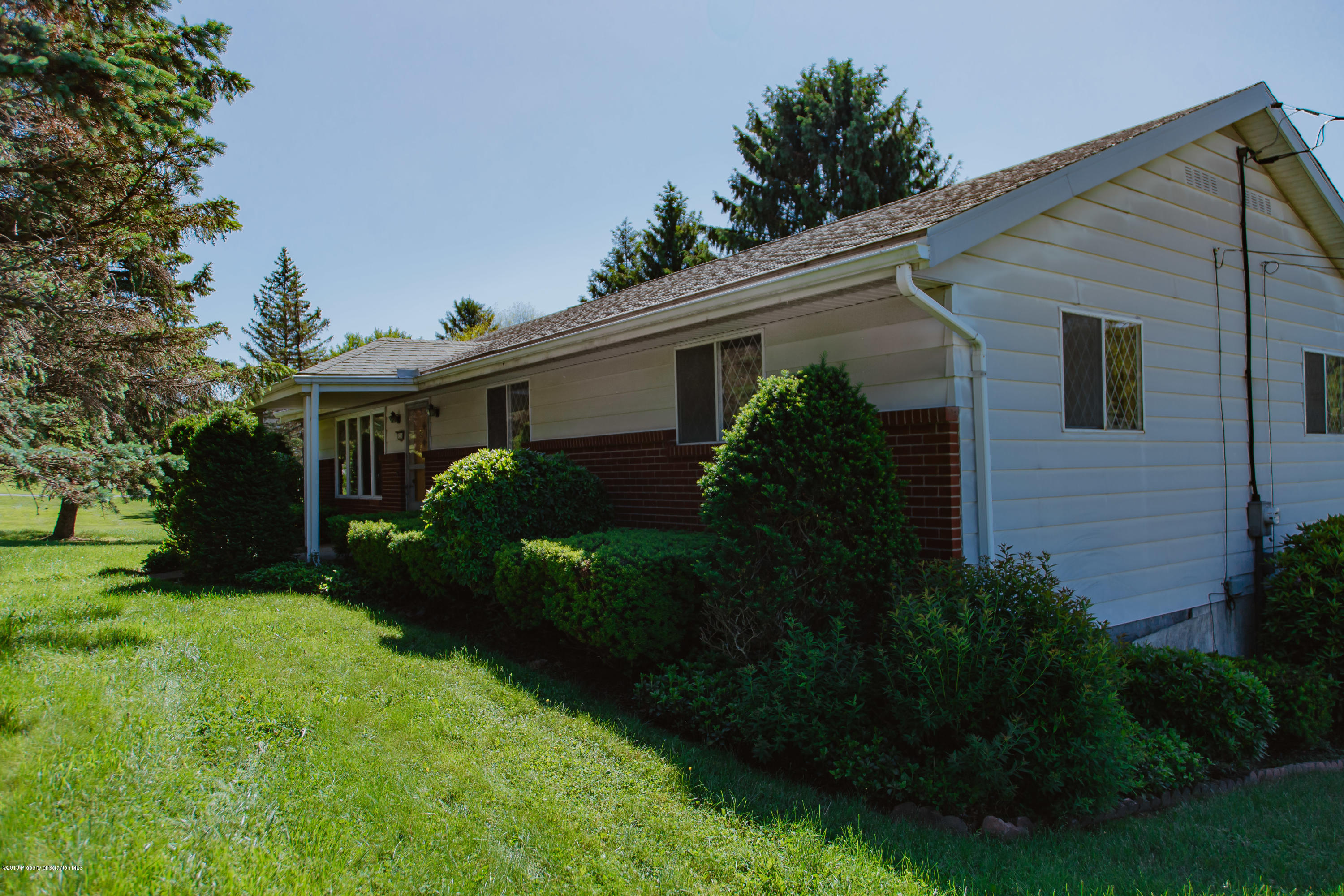 1200 Layton Road Clarks Summit, PA 18411 - Photo 2 of 45 Gallery Image 2