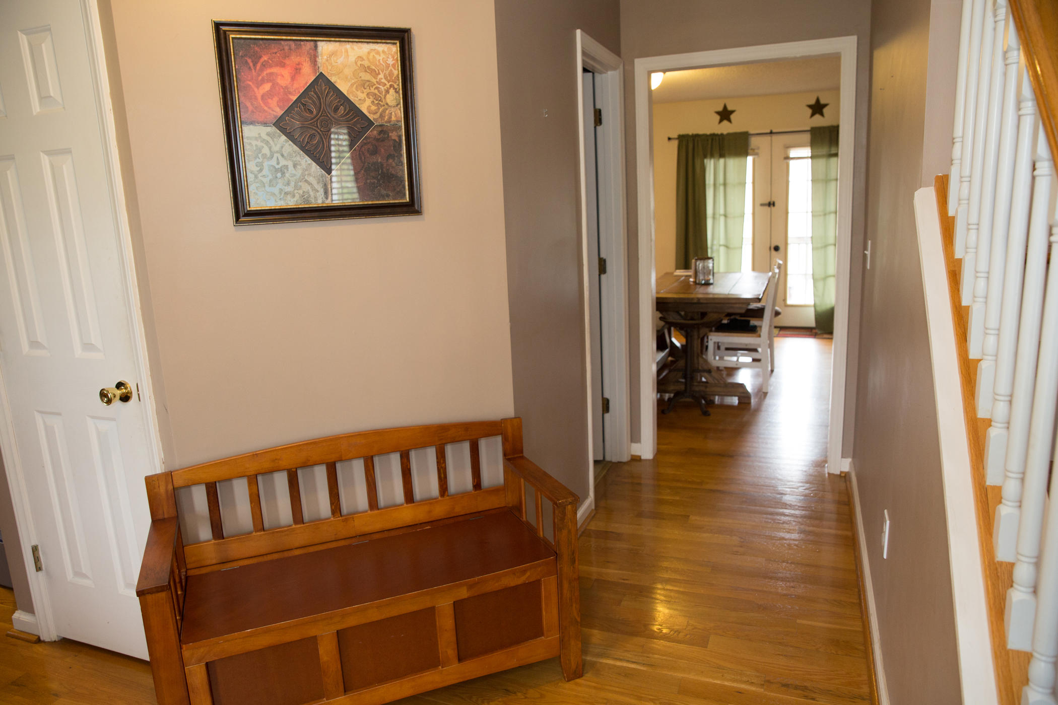 267 Valley Road Hardy, VA 24101 - Photo 29 of 71 27 Foyer (2)