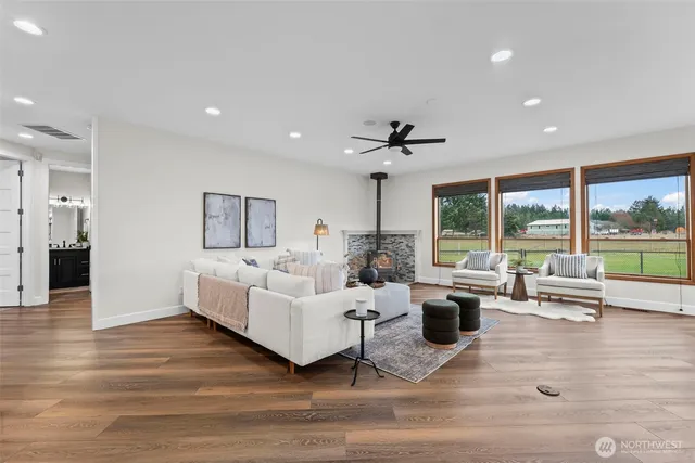 $995,000 | 2505 263rd St Court East, Spanaway, WA 98387