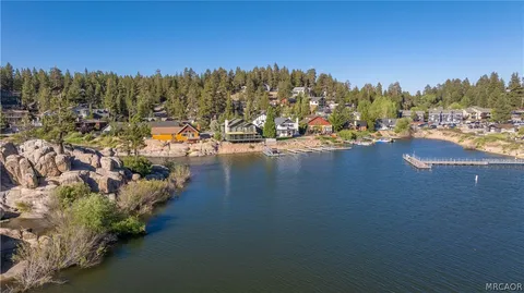 $1,800,000 | 735 Tayles Point Road, Big Bear Lake, CA 92315