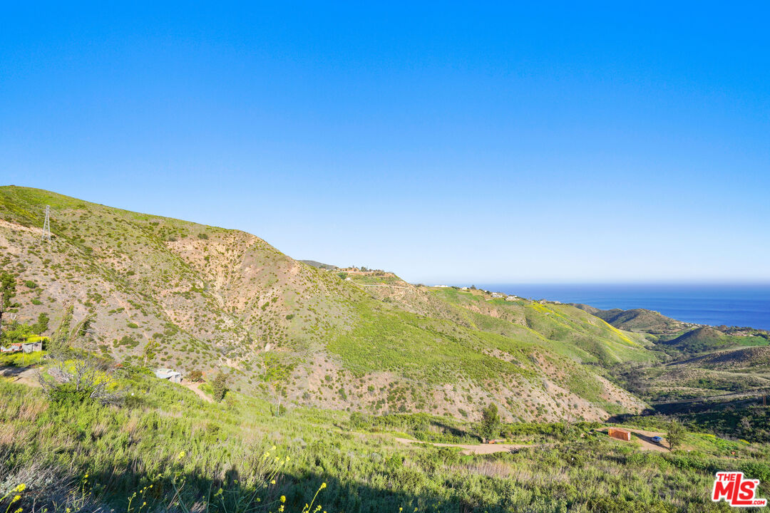 5524 Murphy Way Malibu, CA 90265 - Photo 13 of 14