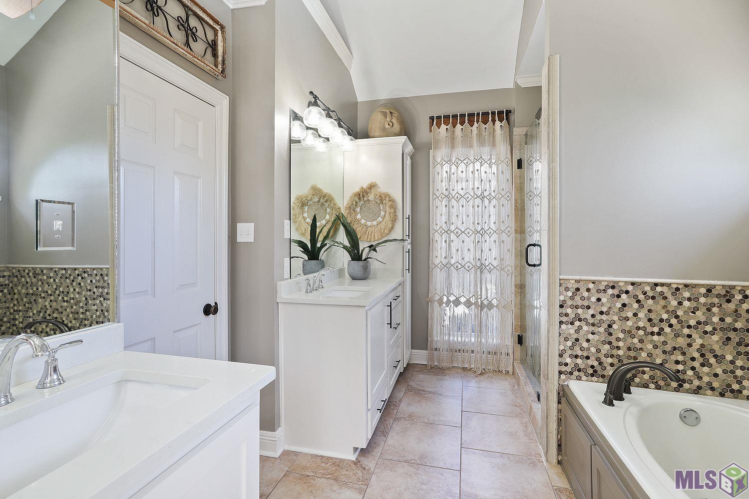 10515 Ridgebrook Avenue Baton Rouge, LA 70809 - Photo 12 of 24