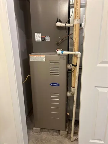 $220,000 | 524 Walnut Street, Leavenworth, KS 66048