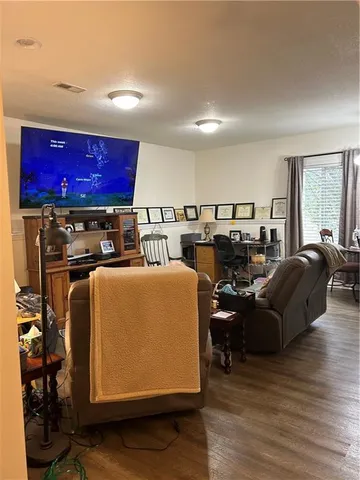 $220,000 | 524 Walnut Street, Leavenworth, KS 66048