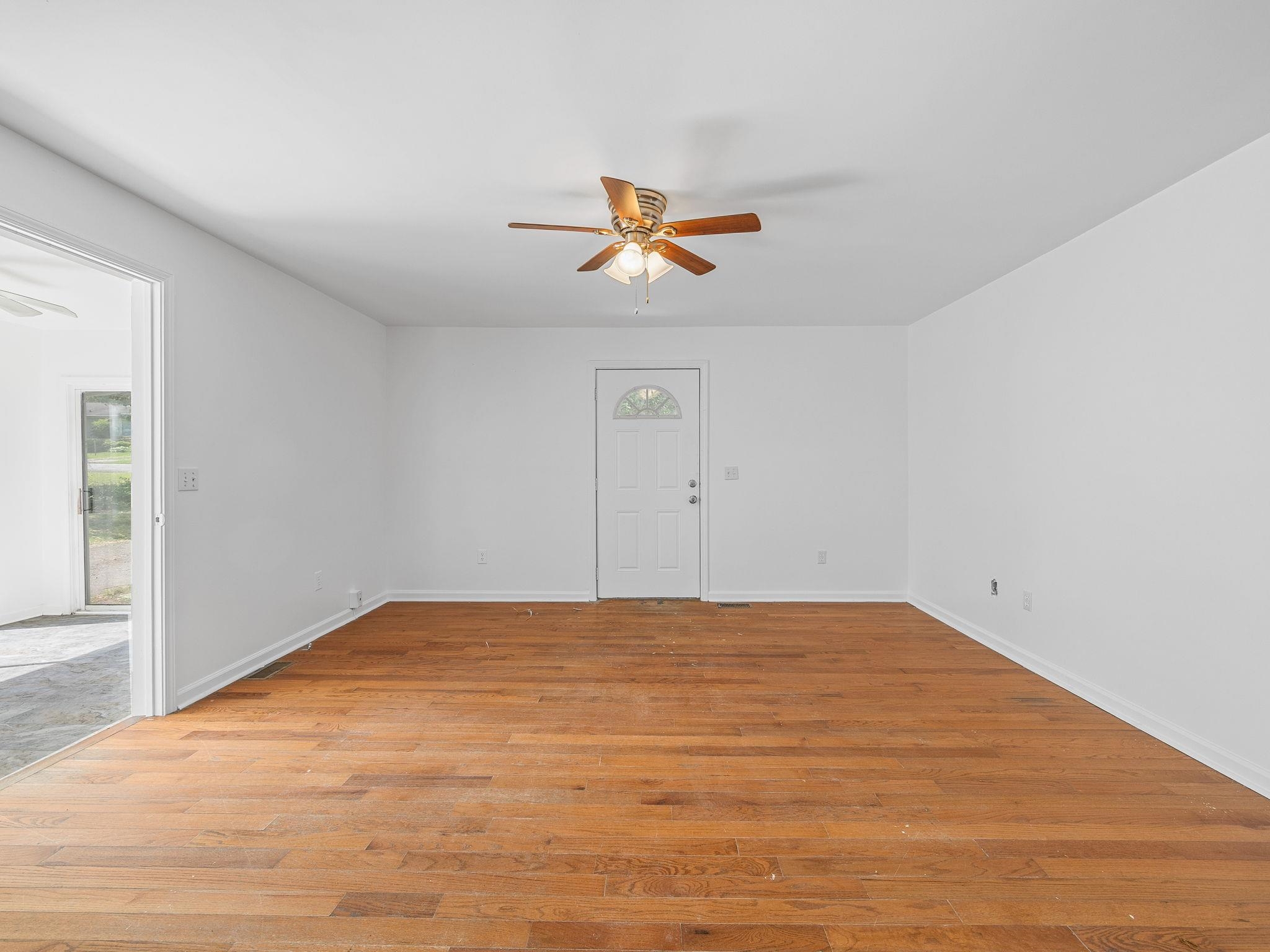 797 Jackson Street Spartanburg, SC 29303 - Photo 7 of 32