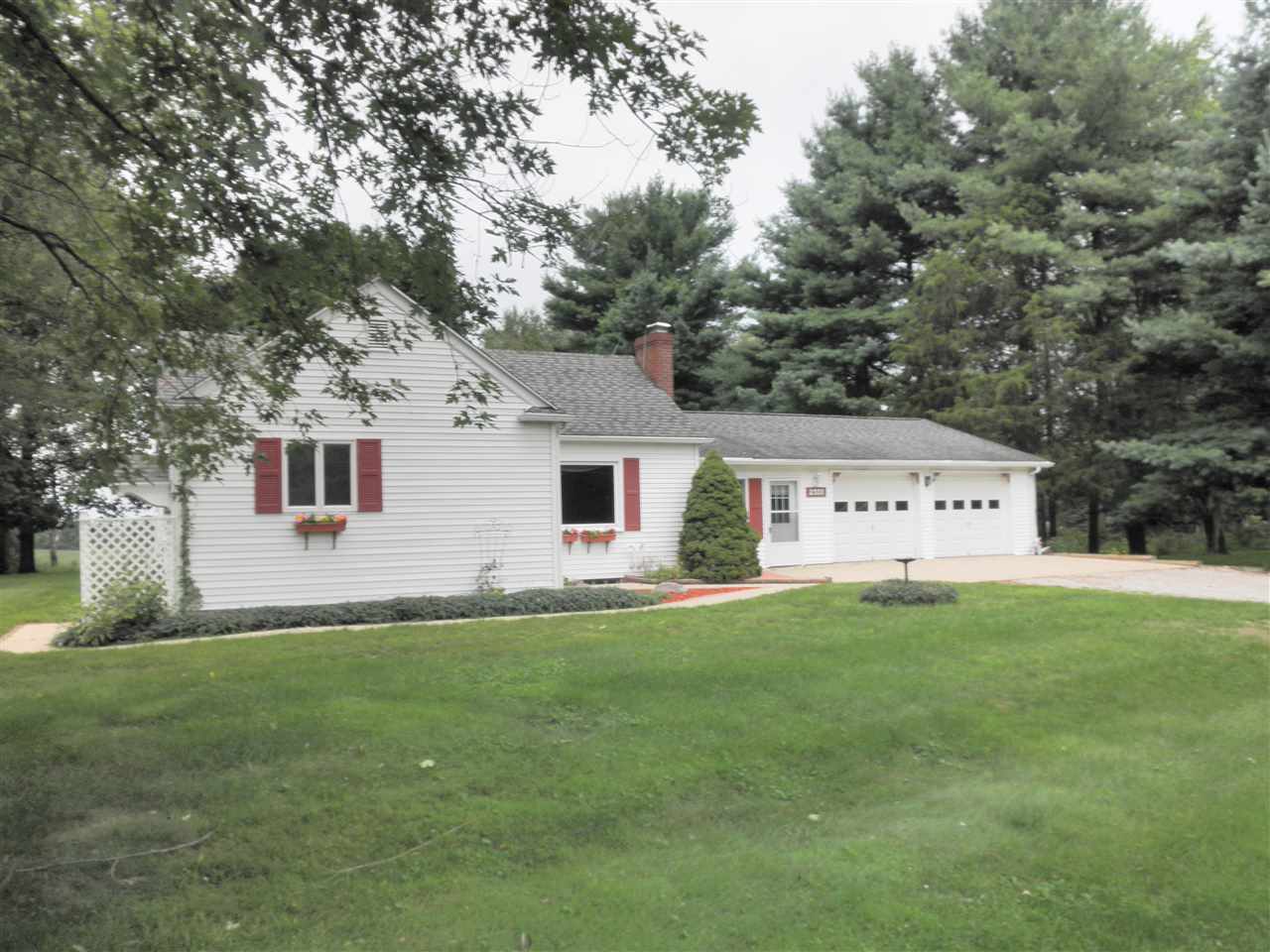 2331 South Packerton Road Warsaw, IN 46580 - Photo 3 of 35 Gallery Image 3