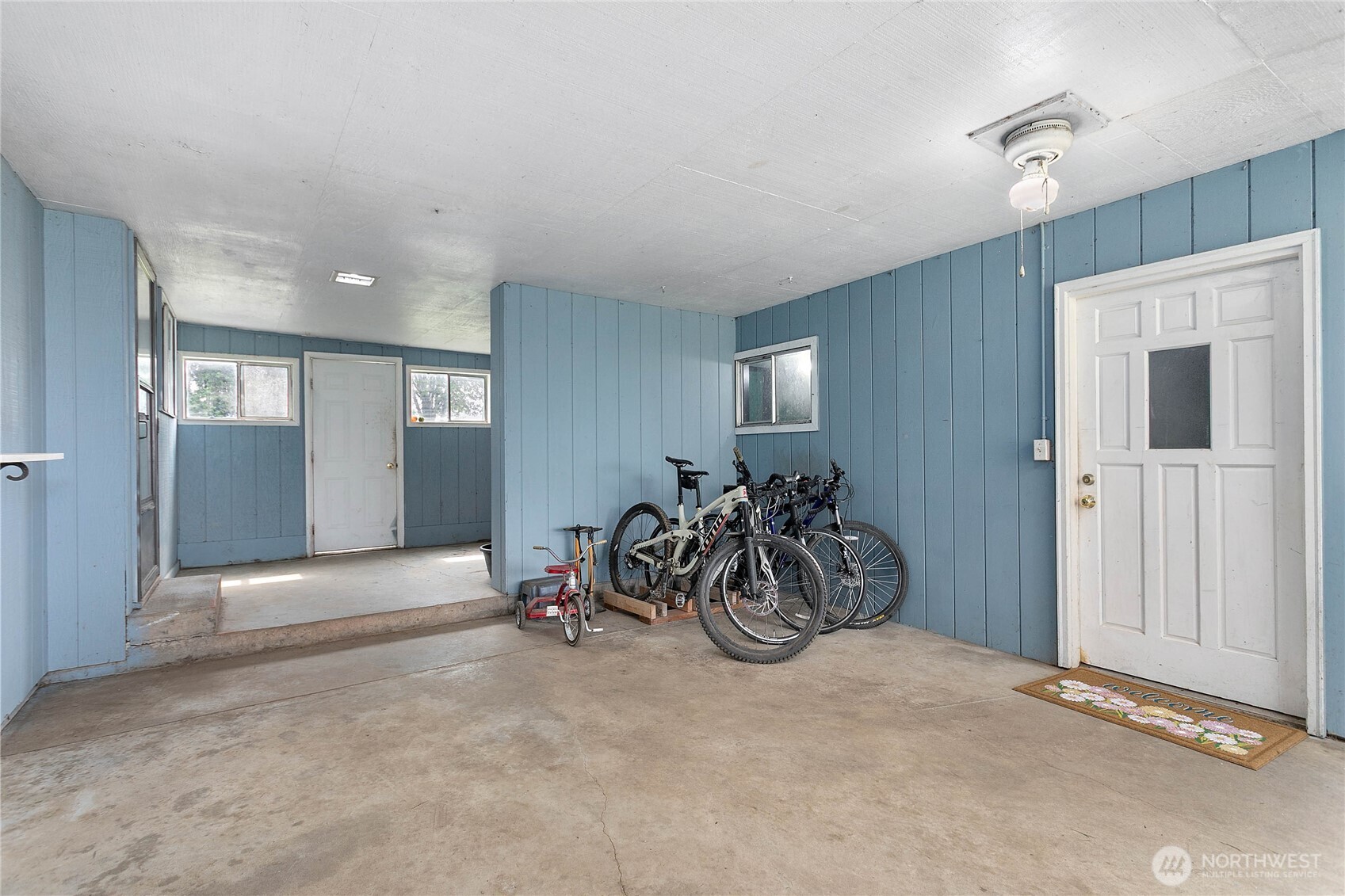 3257 East Badger Road Everson, WA 98247 - Photo 17 of 37