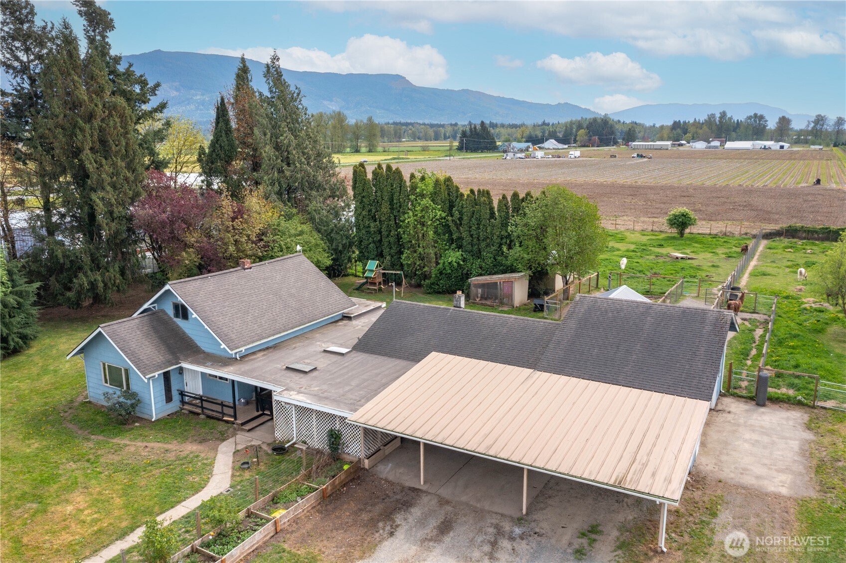 3257 East Badger Road Everson, WA 98247 - Photo 2 of 37