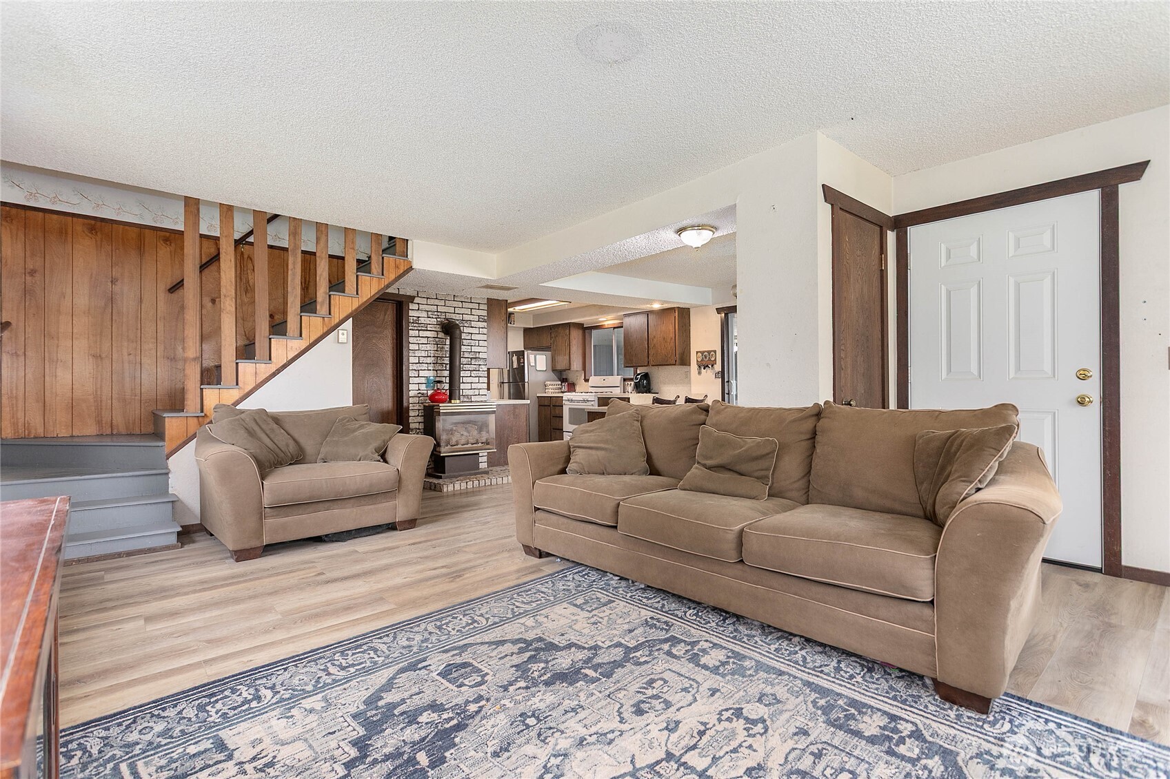 3257 East Badger Road Everson, WA 98247 - Photo 3 of 37