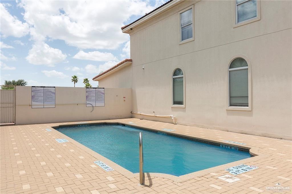 1412 Keeton Avenue, Unit 28 McAllen, TX 78503 - Photo 15 of 15 a view of a backyard of the house