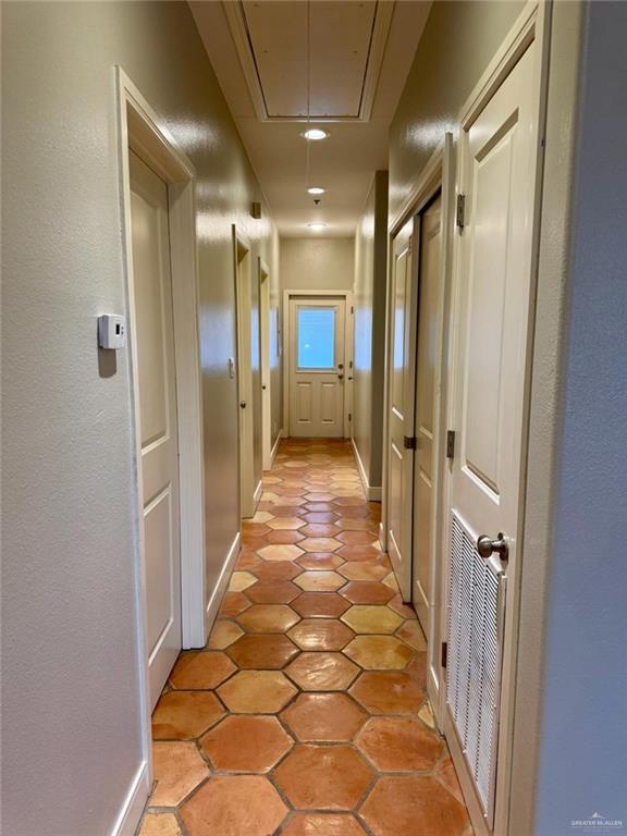 1412 Keeton Avenue, Unit 28 McAllen, TX 78503 - Photo 6 of 15 a view of a hallway