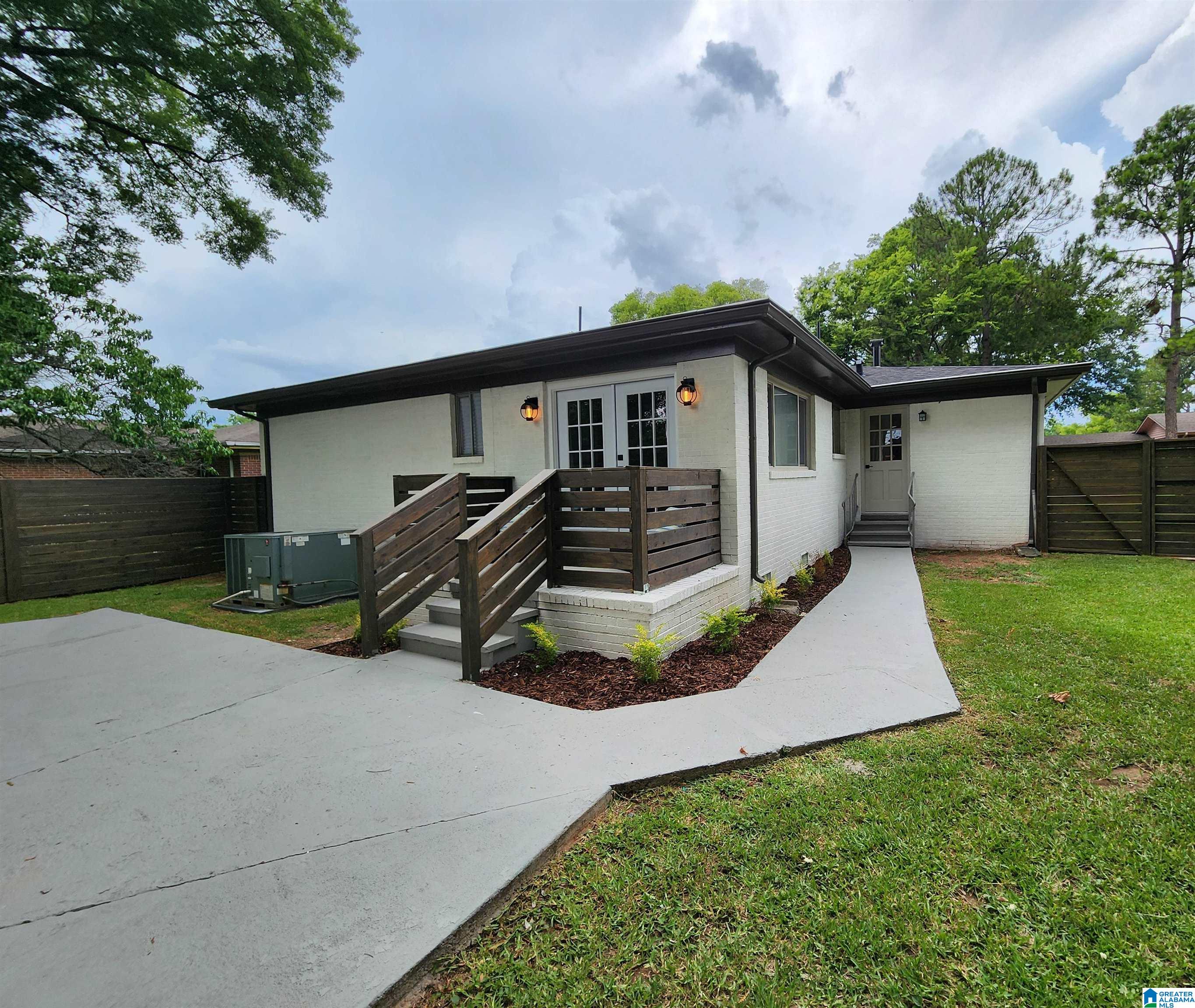 317 9th Avenue Southwest Birmingham, AL 35211 - Photo 21 of 26