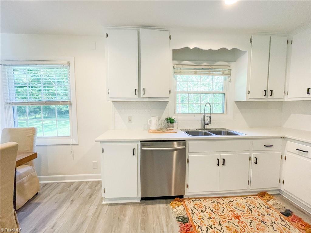2039 Deep River Road High Point, NC 27265 - Photo 16 of 31