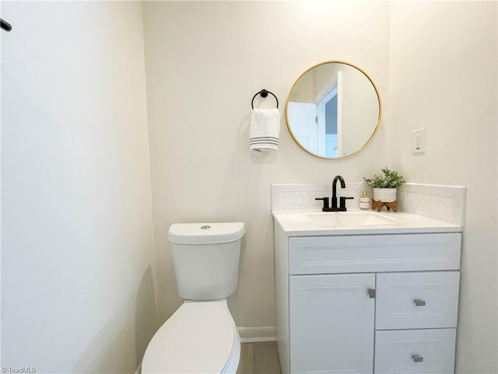 2039 Deep River Road High Point, NC 27265 - Photo 25 of 31
